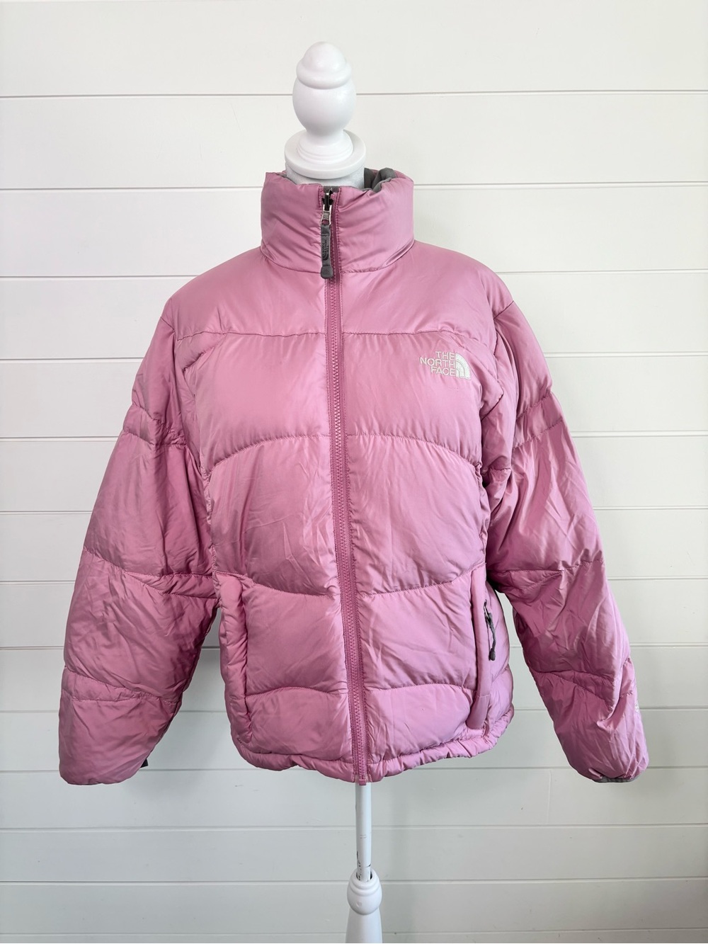 North Face 700 Down Puffer Jacket Women Size Medium Pink Winter Snow